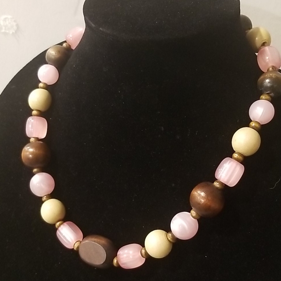Jewelry - BOHEMIAN Wooden beaded Chunky Necklace